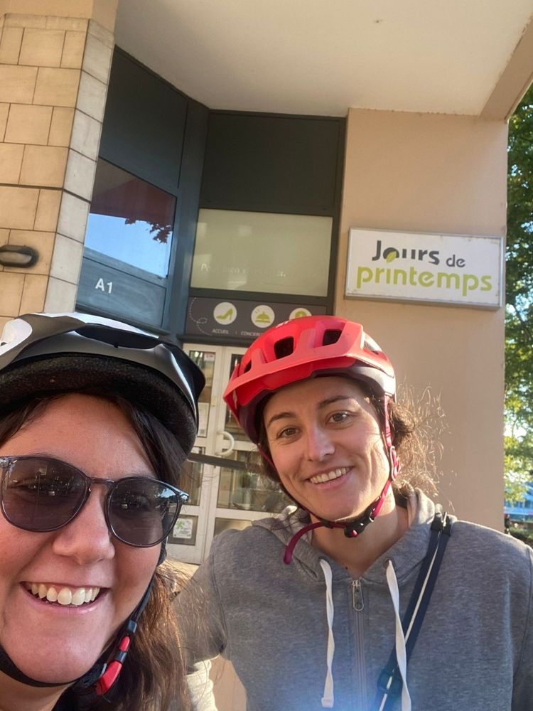 hotesse accueil lyon paris (2)