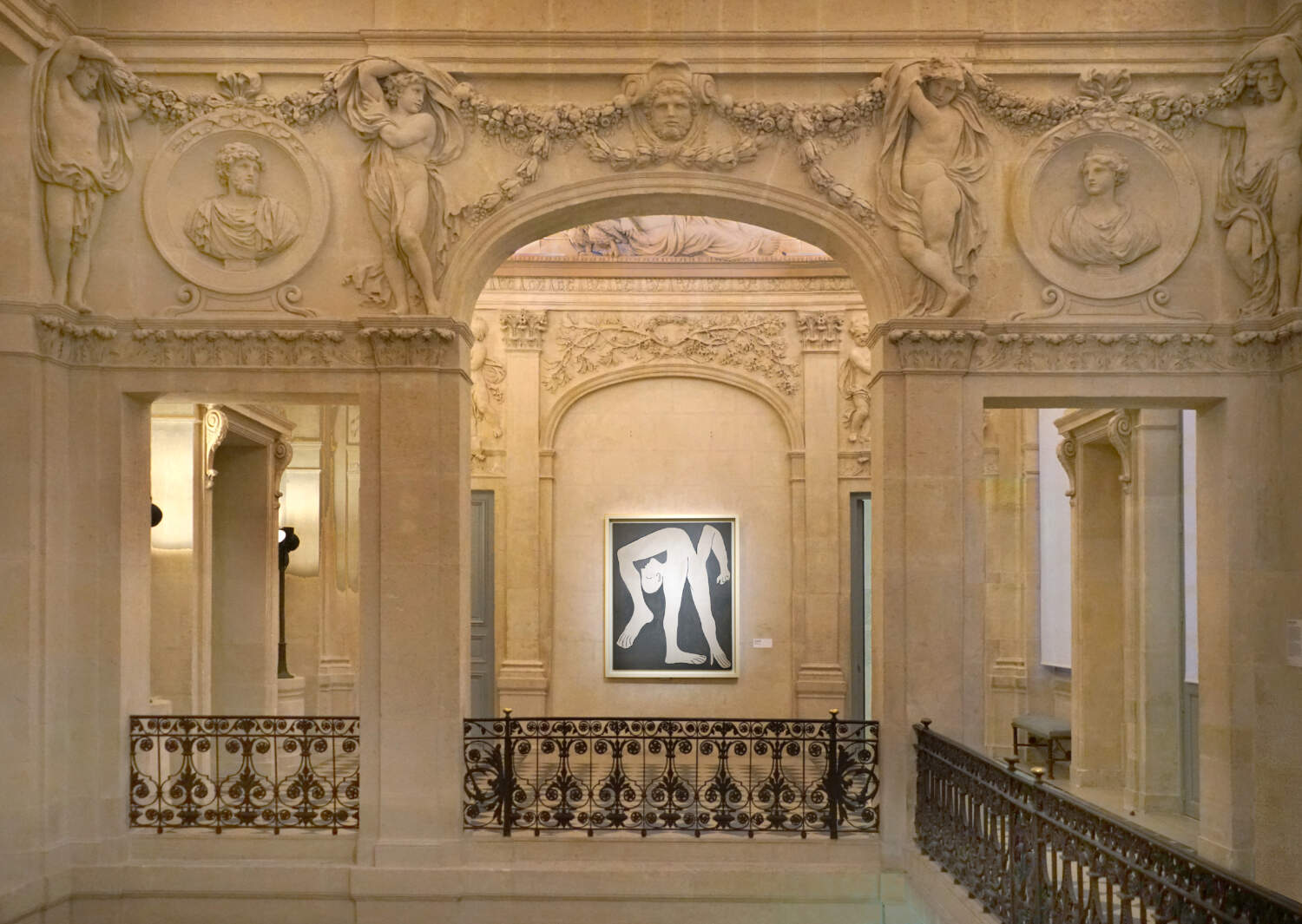Le_salon_Jupiter_(Musée_Picasso,_Paris)_-_Flickr_-_dalbera (1)